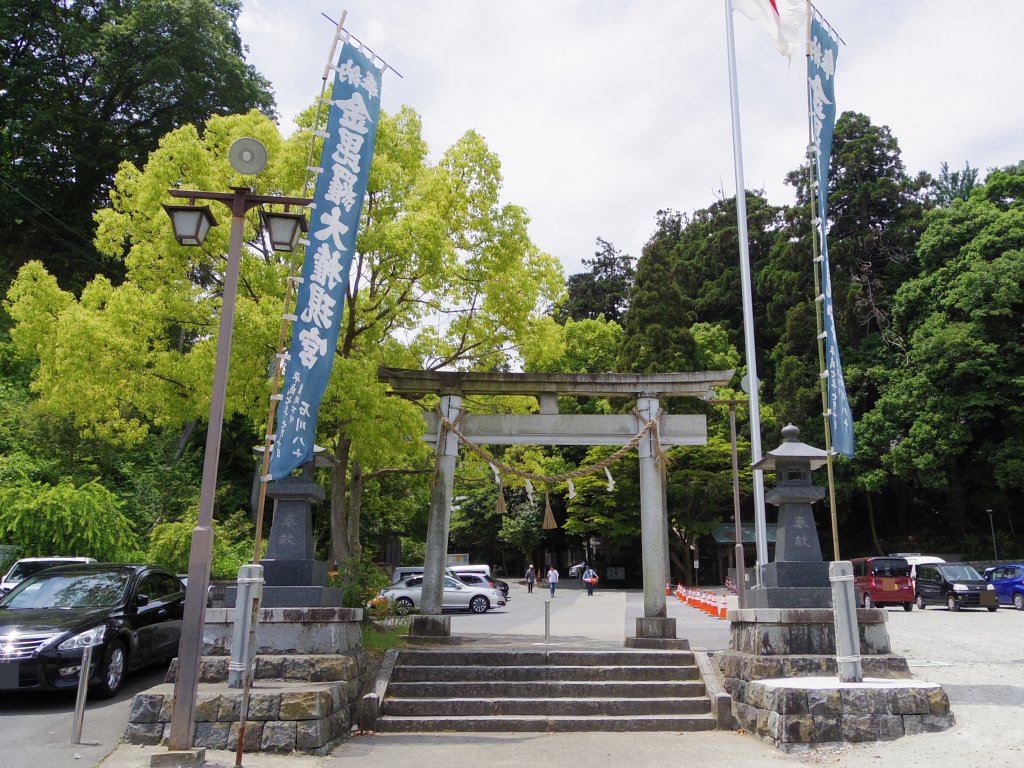 金刀比羅神社　湯立神事