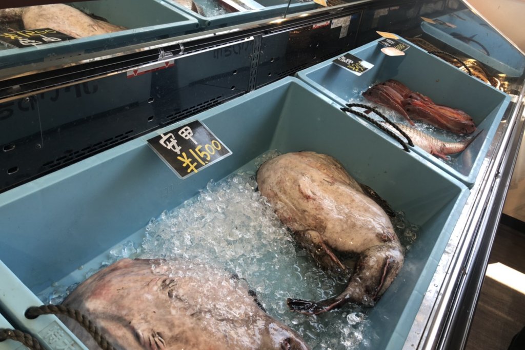 はま水店内
