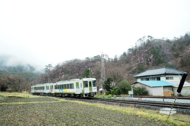 牛小川踏切周辺