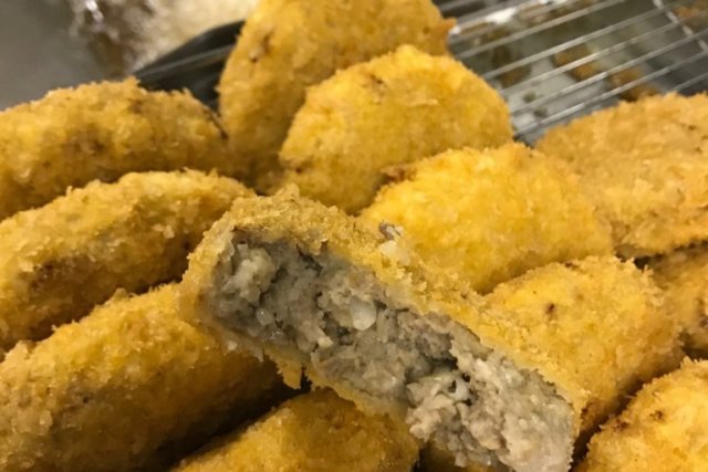 西野屋本店直売所・コロッケハウス本店