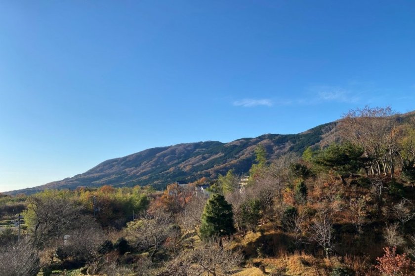 目の前に広がる 三大明神山